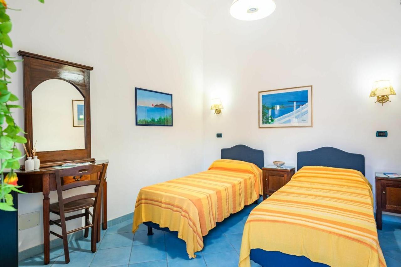 Casa Vacanza Artemis Lipari  Zewnętrze zdjęcie