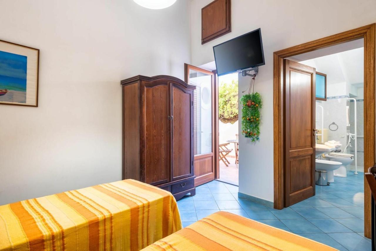Casa Vacanza Artemis Lipari  Zewnętrze zdjęcie